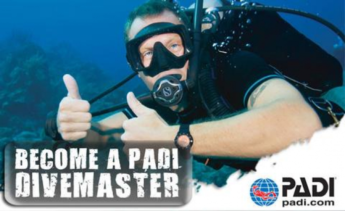 2019 Padi Divemaster internship package